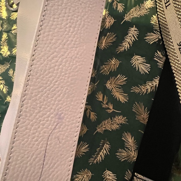 leather cross-body bag & unbranded make up bag - Picture 6 of 16